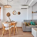 Naufragos - By Welcomely Διαμέρισμα
