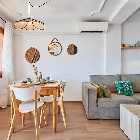 Naufragos - By Welcomely Apartman