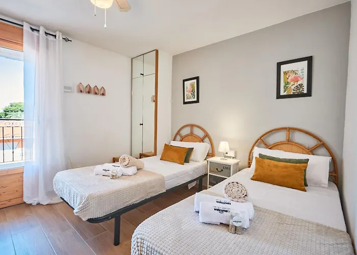 Naufragos - By Welcomely 托雷维耶哈