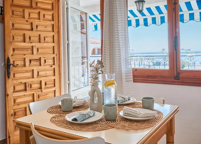 Naufragos - By Welcomely Apartment Torrevieja