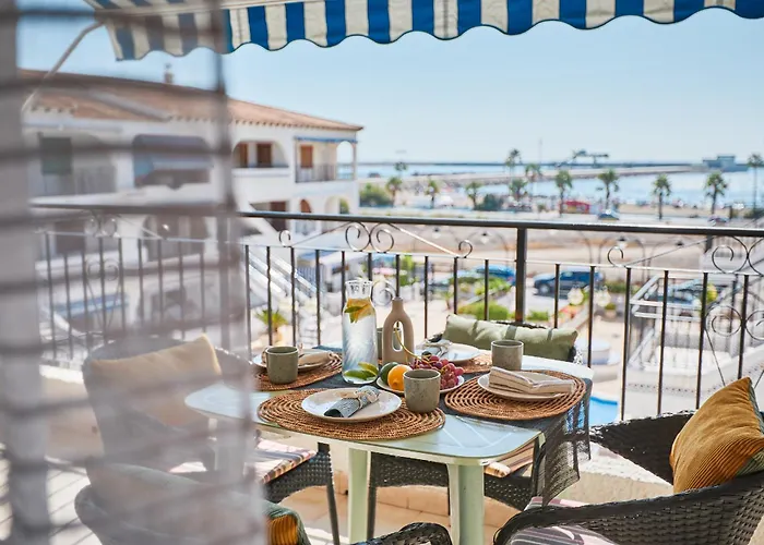 Lägenhet Naufragos - By Welcomely