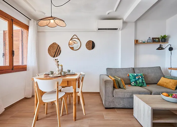 Naufragos - By Welcomely Apartment